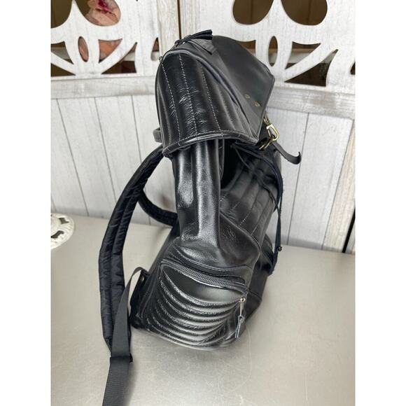 Looptworks Loopt Classics Limited Edition Black Recycled Leather Backpack Bag - Picture 5 of 11